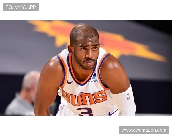 克鲁斯与普马斯激战正酣球迷期待精彩对决与绝妙进球