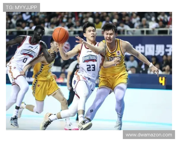 同曦与广厦球迷热情对决首发阵容揭晓引发全场关注