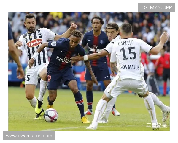 里尔与昂热对决分析球队状态战术布局及历史交锋记录探讨